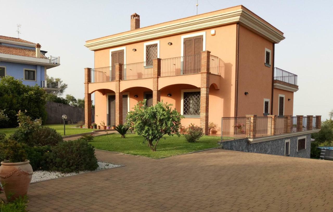Villa Feluchia Tra Il Mare E Il Vulcano Acireale Exterior photo
